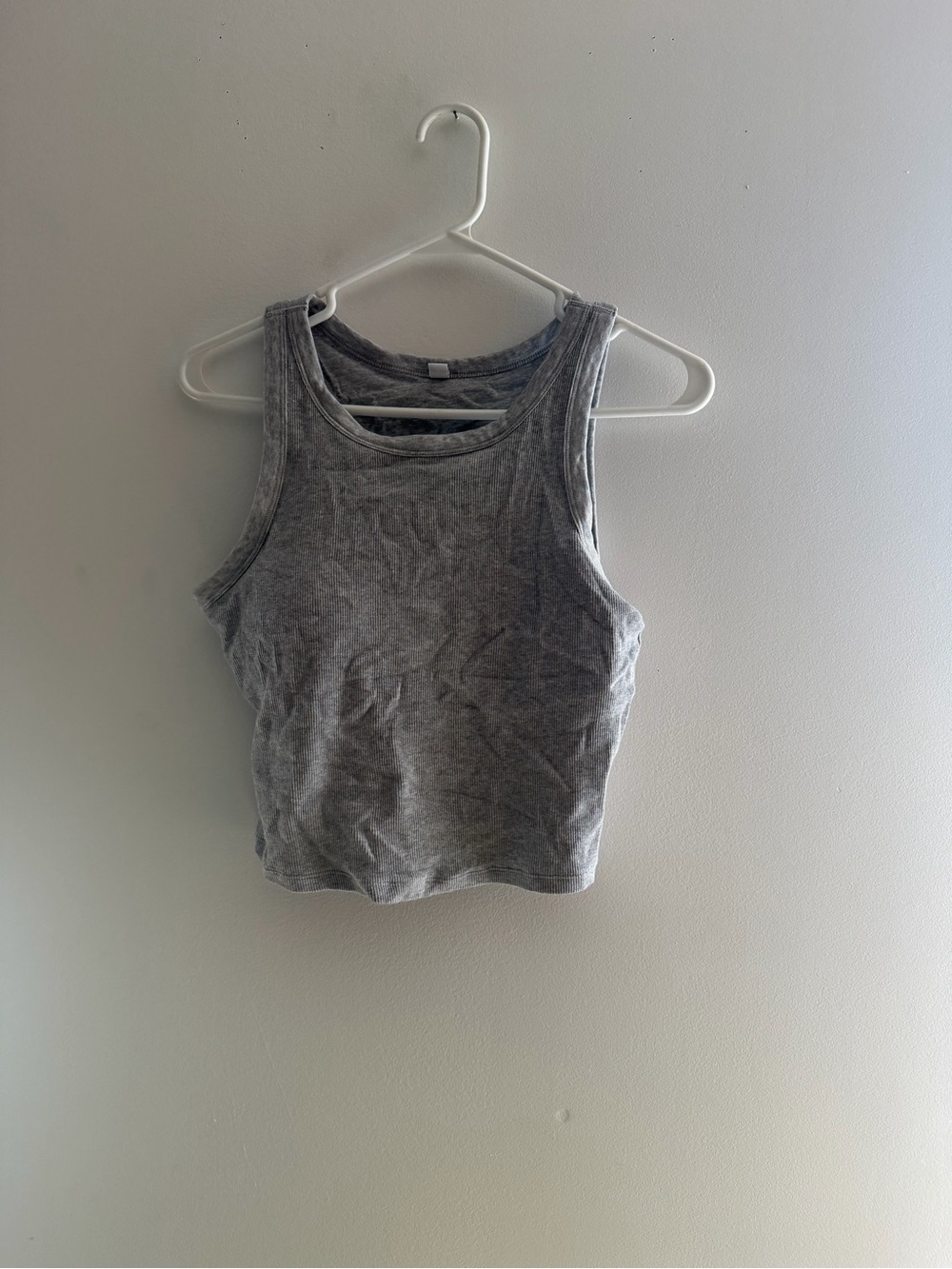 Uniqlo AIRism Cropped Bra Top
